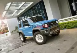 Ubahan Eksterior Suzuki Jimny, Satu-Satunya Warna Biru!