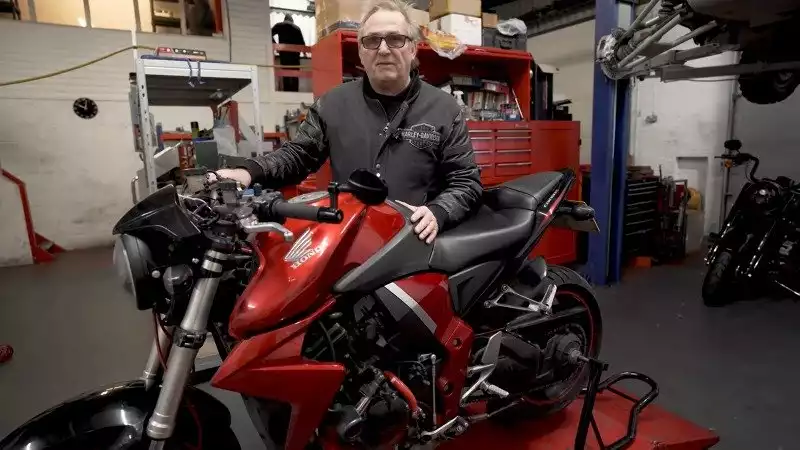 Honda CB1000R Dibuat Makin Kencang Pakai Komponen Supercharge!