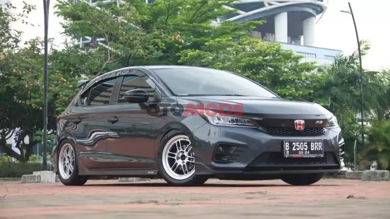 GALERI : Honda City Hatchback RS Sudah 10 Kali Ganti Pelek Selama 1 Tahun