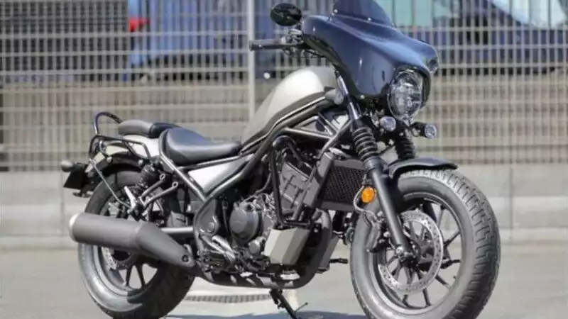 Aksesoris Kustom Bikin Honda Rebel Jadi Mirip Harley-Davidson