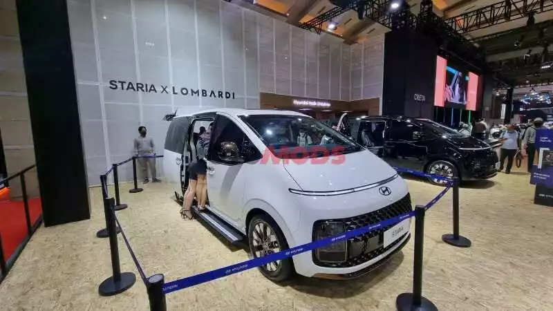 Hyundai Kolaborasi dengan Lombardi Hadirkan Staria Versi Mewah
