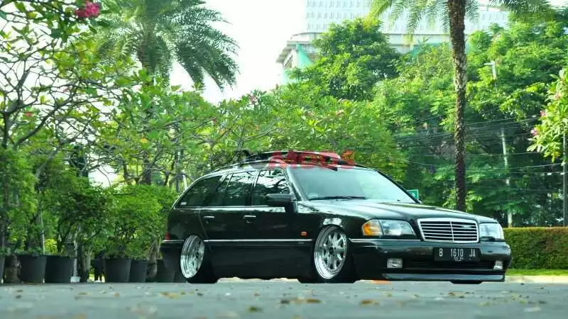 GALERI: Mercedes-Benz C230T Estate Brabus Satu-Satunya Di Indonesia Dengan Original Part Number