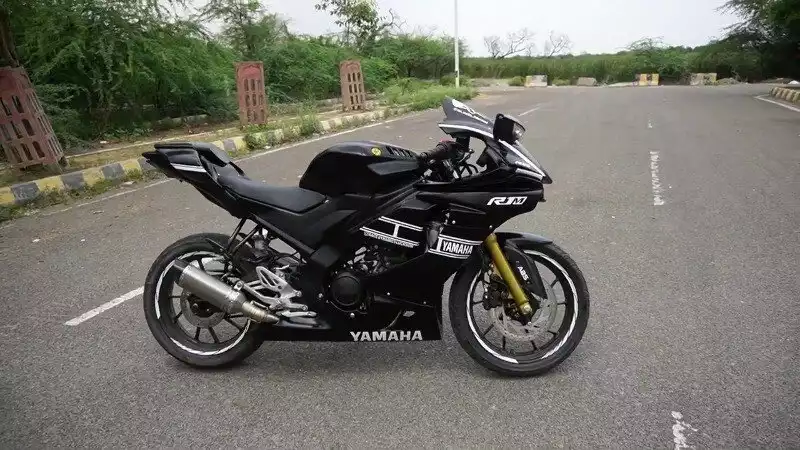 Kecelakaan Berujung Modifikasi, Yamaha R15 Disulap Jadi R1M